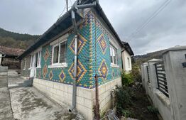 Casa de vanzare, 80 mp, zona Nicula 
