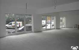 Spatiu generos pentru sediu de firma.