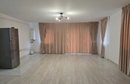 Apartament 3 camere, parcare, 2 balcoane, 75 mp, zona Florilor 