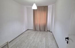 Apartament 3 camere, parcare, 2 balcoane, 75 mp, zona Florilor 