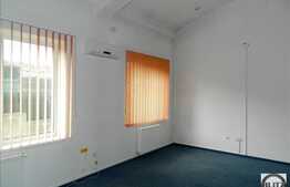 Spatiu de birouri 200 mp cu 4 locuri de parcare