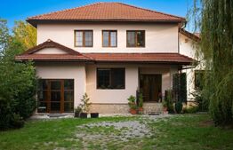 Casa individuala, 450 mp, teren 2.000 mp, zona Andrei Muresanu