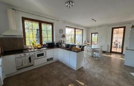 Casa individuala, 450 mp, teren 2.000 mp, zona Andrei Muresanu