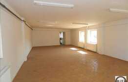 De inchiriat spatiu birou, 80 mp cu terasa 5 mp, zona Sala Sporturilor