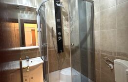 Apartament 4 camere, etaj 1 de vanzare