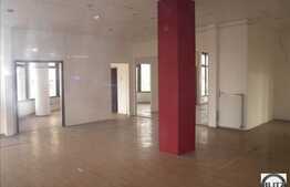 Spatiu de birouri in zona pietei Cipariu.