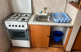 Apartament 3 camere, 70 mp, zona Tractorul
