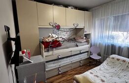 Apartament 2 camere, decomandat, zona Blocuri