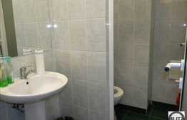 Locatia excelenta pentru un sediu de firma.