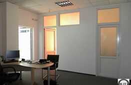 Locatia excelenta pentru un sediu de firma.