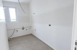 Penthouse de vânzare, 68 mp, zona Tractorul