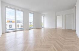Penthouse de vânzare, 68 mp, zona Tractorul