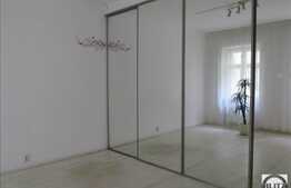 Spatiu central, finisat modern, 52 mp!