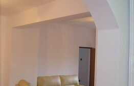 Inchiriere spatiu 150 mp in zona Republicii, 6 locuri de parcare incluse