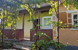 Casa batraneasca, cu gaz, teren de 1.000 mp in Berchiesu, comuna Frata