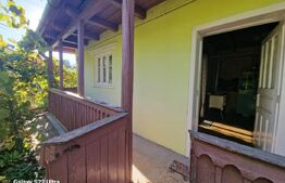 Casa batraneasca, cu gaz, teren de 1.000 mp in Berchiesu, comuna Frata