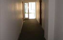 45 mp. Ideal pentru un sediu de firma. Cladire cu acces usor !!