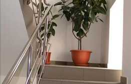 Cladire cu destinatie mixta in Zorilor ideala sediu de frima, centru medical!