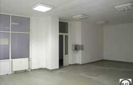 Spatiu comercial/birouri cu expunere la artera principala!