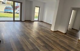 Apartament de vânzare 3 camere Tractorul, Brașov