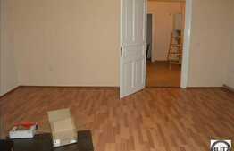 Spatiu birouri de inchiriat, 80 mp utili! Loc parcare, zona strazii Horea!