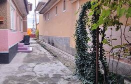 Casa 3 camere,curte si gradina
