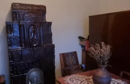 Casa 2 camere,curte si gradina