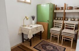 Casa 2 camere,curte si gradina