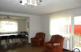 200 mp spatiu mixt: birouri+ locuinta protocol.