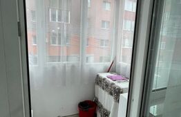 Apartament cu 3 camere, 62 mp, zona Blocuri 