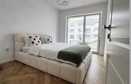Vand apartament cu 2 camere,  etaj intermediar, Floresti