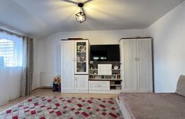 Apartament de vanzare, 39 mp, zona Florilor