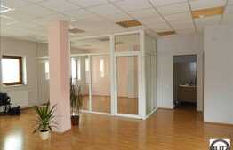 Cladire Nou Construita. Functionalitate: ( BIROURI , CLINICA, PENSIUNE, CAMIN )