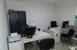 Spatiu de birouri, 2 proprietati, 450 mp, imobil nou, 4 parcari, zona linistita!