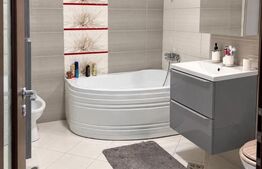 Apartament 2 camere, terasa 28 mp cu vedere la lac, parcare, zona Iulius Mall