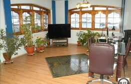 Spatiu de inchiriat in zona hotel Ramada, 105 mp utili, parter de casa