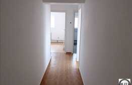 De inchiriat spatiu birouri, 92 mp utili, in cladire de birouri, zona Farmec