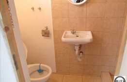 Zona Campului, 90 mp spatiu de inchiriat, 2 locuri de parcare incluse!