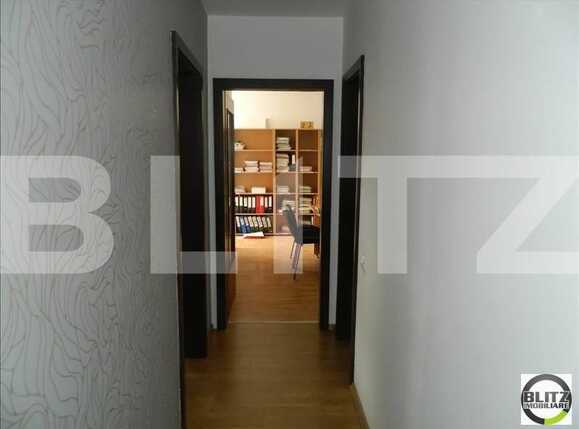 Spațiu birouri de închiriat Central - 20999SIB | BLITZ Cluj-Napoca | Poza8