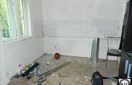 300 mp utili, P+2E+M in centrul orasului, locatie cu vizibilitate si vad!