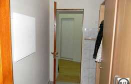 Spatiu comercial pentru salon de infrumusetare, zona centrala, intens circulata!