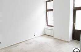 Spatiu central, finisat, foarte aproape de mijloacele de transport in comun