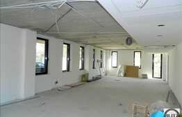 Spatiu finisat nou in cladire moderna! 102 mp utili!