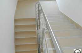 De inchiriat 180 mp utili, spatii birouri, finisat nou, in zona Tribunalului.