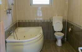 Spatiu pentru sediu firma, 450 mp, garaj, zona cu acces facil!