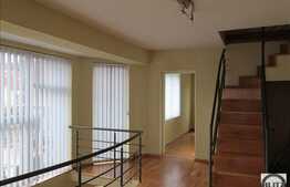 Spatiu pentru sediu firma, 450 mp, garaj, zona cu acces facil!