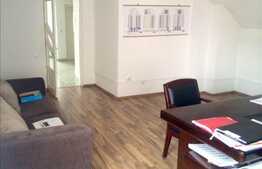 Inchiriere casa pentru birouri 410 mp, D+P+E+M, zona linistita! Complet mobilat!