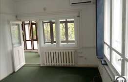 Inchiriere casa pe 3 nivele, 350 mp cu 200 mp curte pentru sediu firma, birouri