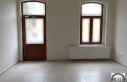 Spatiu central cu acces din strada, 114 mp, in zona Primariei