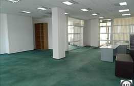 Spatiu pentru birouri cladire clasa A, 315 mp, cu terasa 78 mp, 10 parcari!